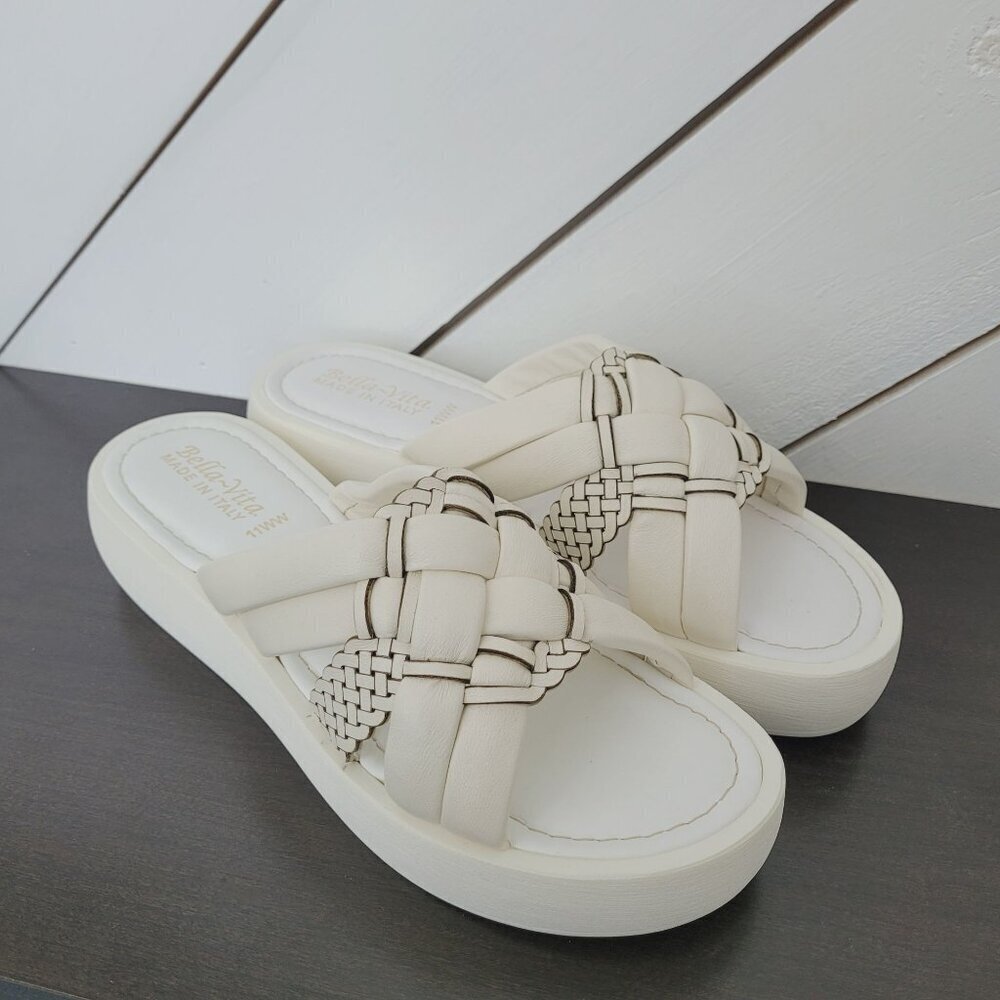 NEW Bella Vita Italy Women's 11 Bone Sandals Genuine Leather Slides Platform